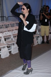fashiondailymag.com brigitte segura kelly Cutrone wears mara  hoffman leggings 