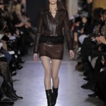 Costume National Fall Winter collection 2010 | 2011 photo courtesy of Bismarck Phillips on FDM fashiondailymag.com by Brigitte Segura Costume National Fall Winter collection 2010 | 2011 photo courtesy of Bismarck Phillips on FDM fashiondailymag.com by Brigitte Segura