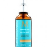 Moroccanoil Glimmer Shine Spray 100ml on fdm fashiondailymag.com 