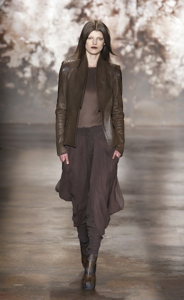 FW12 SALLY LAPOINTE NEW YORK 2/11/2012 FASHIONDAILYMAG SEL 17 FW12 SALLY LAPOINTE NEW YORK 2/11/2012 FASHIONDAILYMAG SEL 17