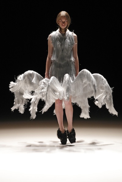 AVANT-GARDE couture: IRIS VAN HERPEN | Fashion Daily Mag